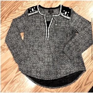 Lucky Brand NEW embroidered long sleeve top womens black white V neckline size M